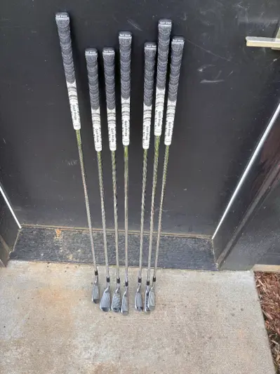Taylormade Psi Tour irons 4-pw